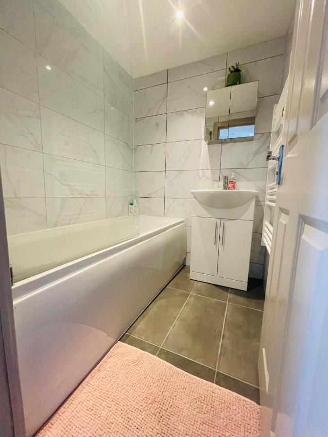 Lovely 1 Bedroom Apartment In 伦敦 外观 照片